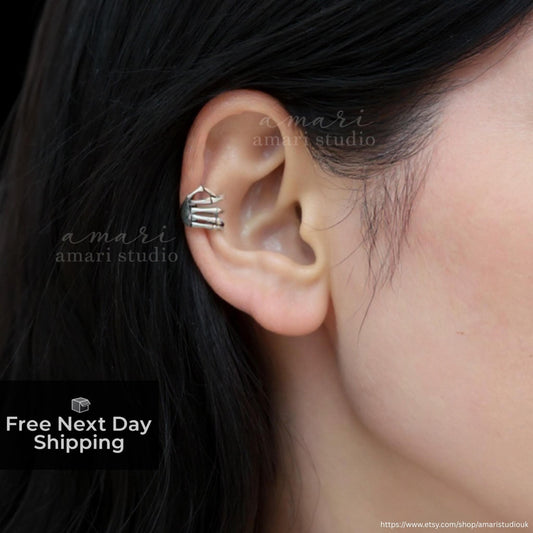 Silver Skeleton Hand Ear Cuff, No Pierce Earring, No Piercing Earcuff, Gothic Halloween Jewellery