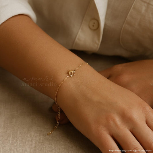 Simple Gold Sun Chain Bracelet, Minimalist Summer Beach Jewellery
